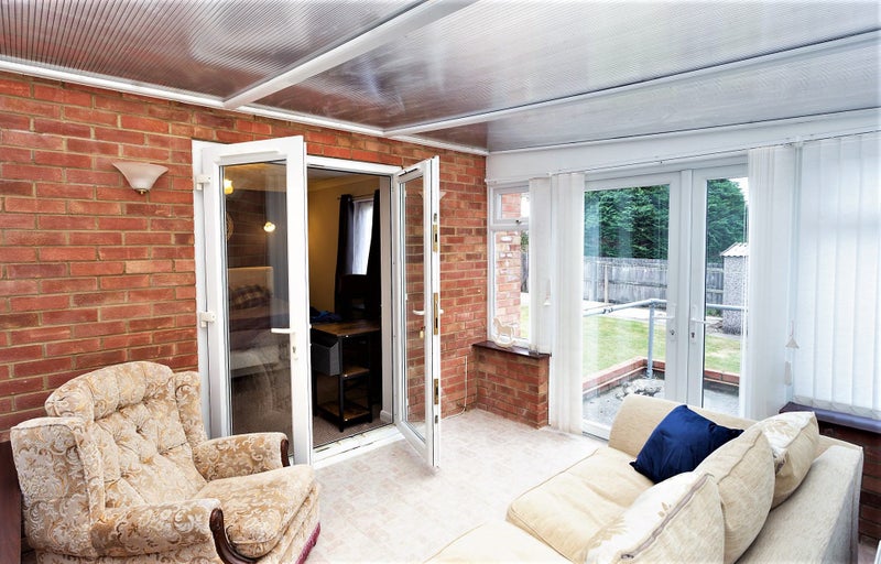 Photo 1: Bedroom 8 conservatory
