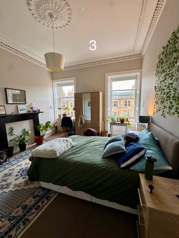 Photo 1: Room 3