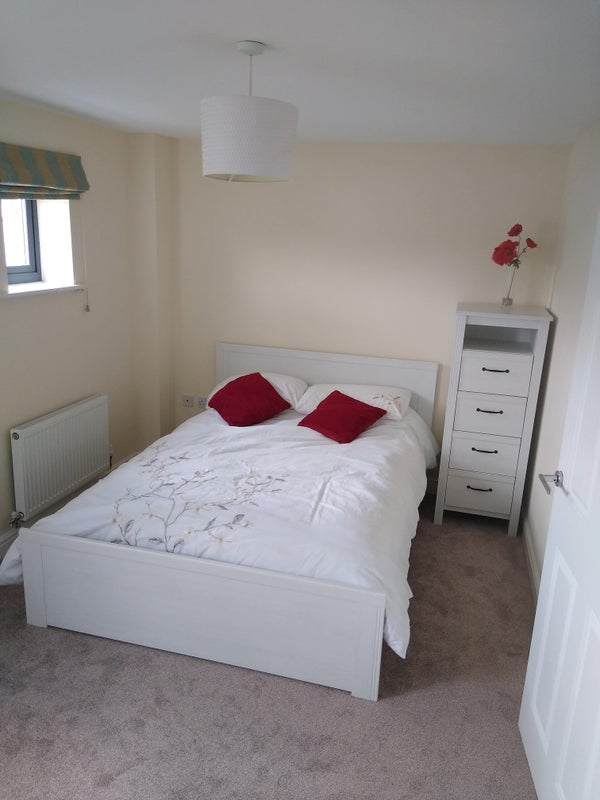 Photo 1:  Newly decorated and new carpet 