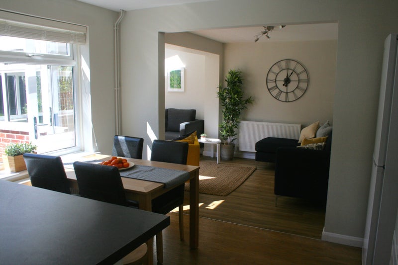 Photo 1: Lots of living space