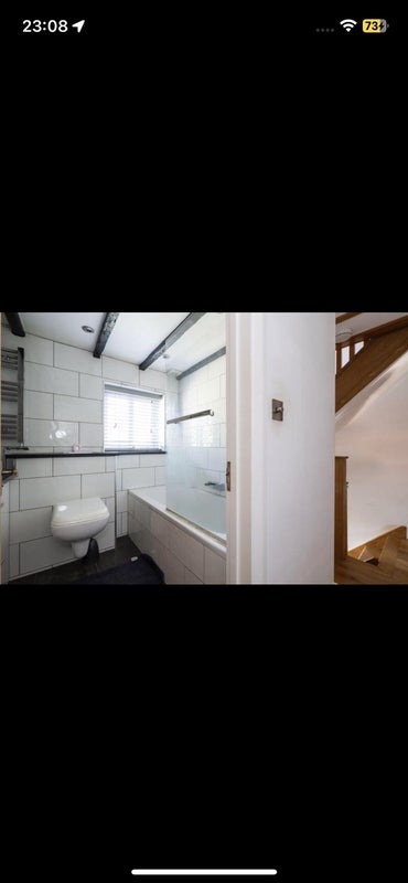 Photo 1: Bathroom