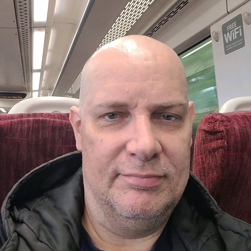 Photo 1: Quiet, friendly, considerate