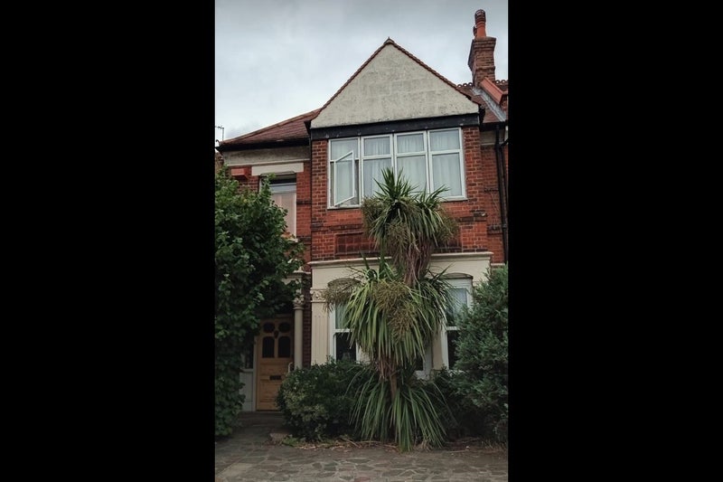 Photo 1: Front of House