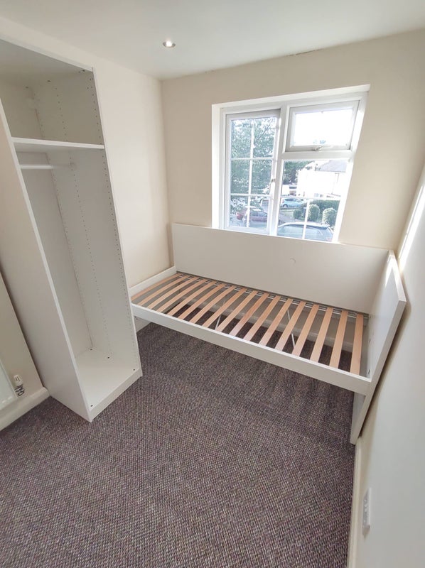 Photo 1: Single Room 5