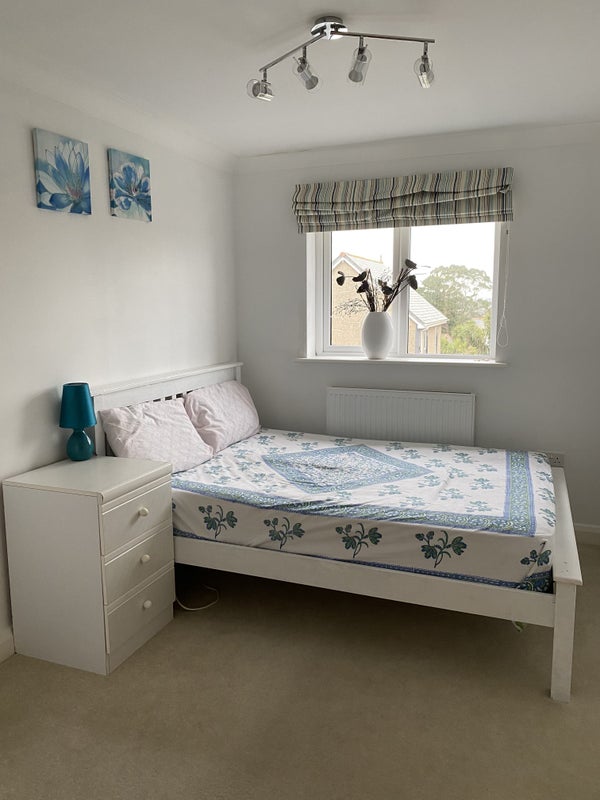 Photo 1: Room 2 £650