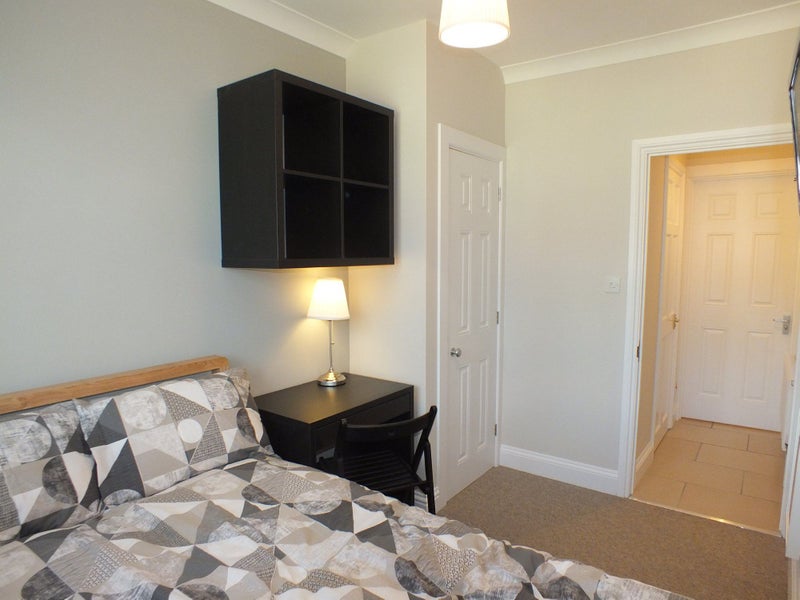 Photo 1: Room 3