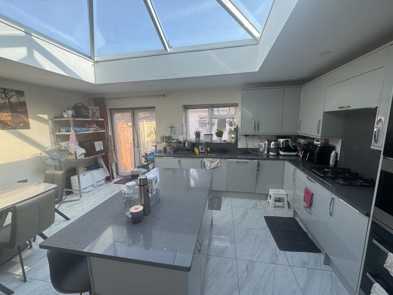 Photo 1: G/F shared kitchen & dining