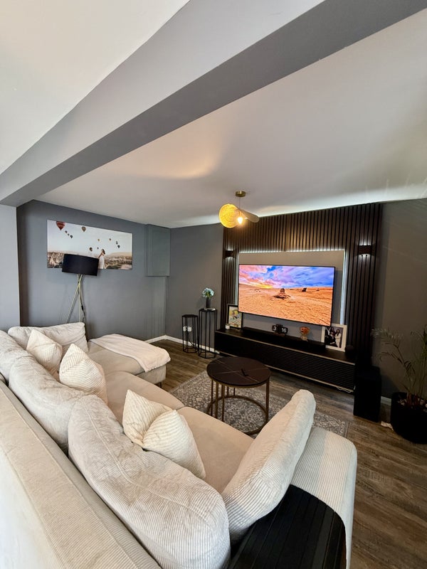 Photo 1: Living Room