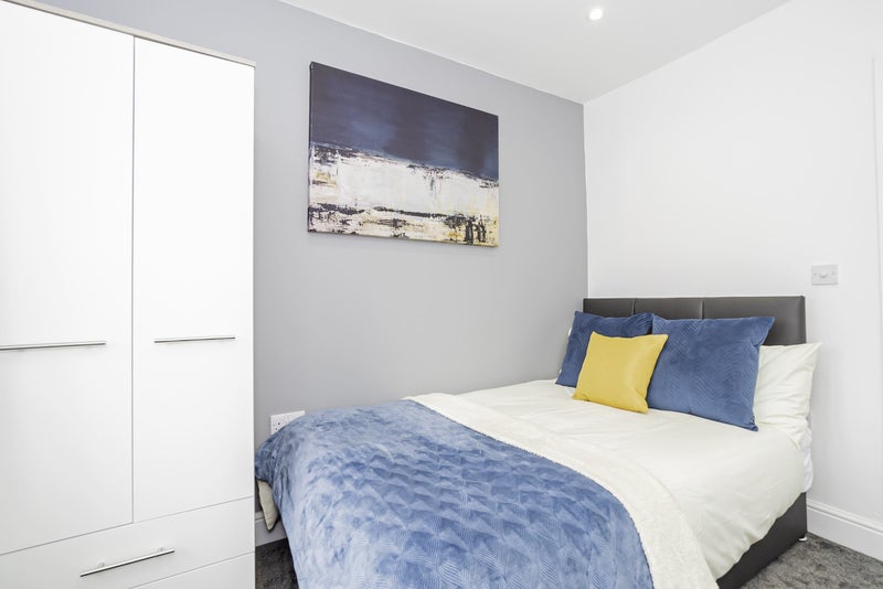 Photo 1: Room 2 - AVAILABLE 1ST MARCH 