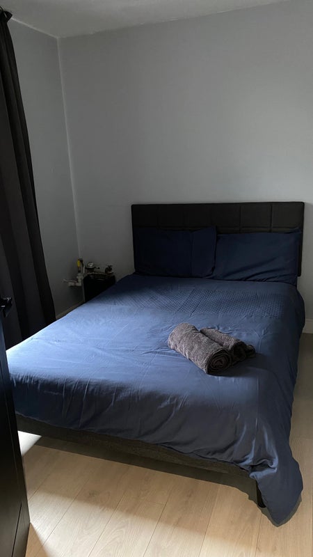 Photo 1: Room (Yours)