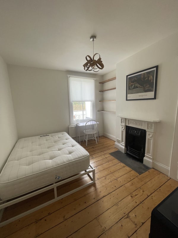 Photo 1: Double room