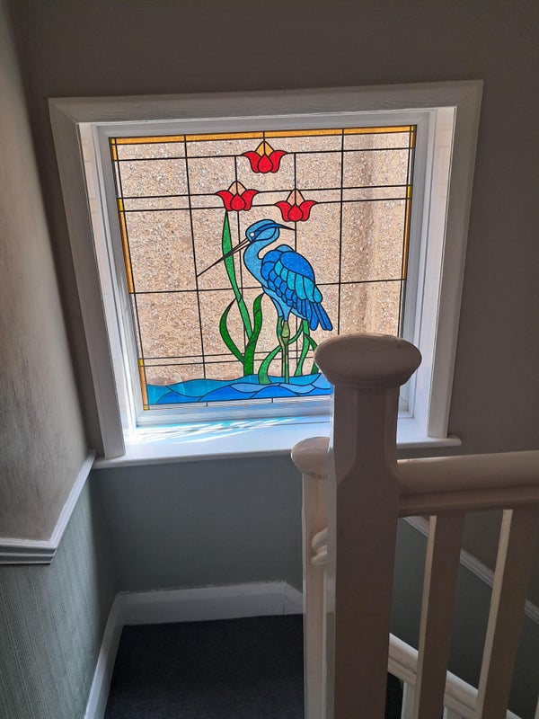 Photo 1: Picture window top of stairs