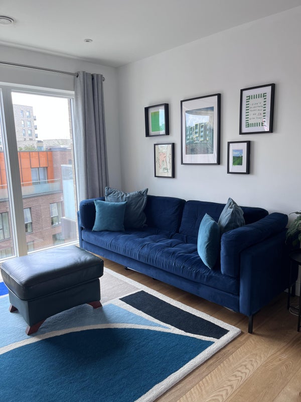 Photo 1: Shared Living Space