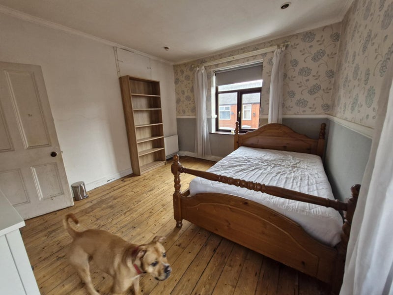 Photo 1: The bedroom itself!
