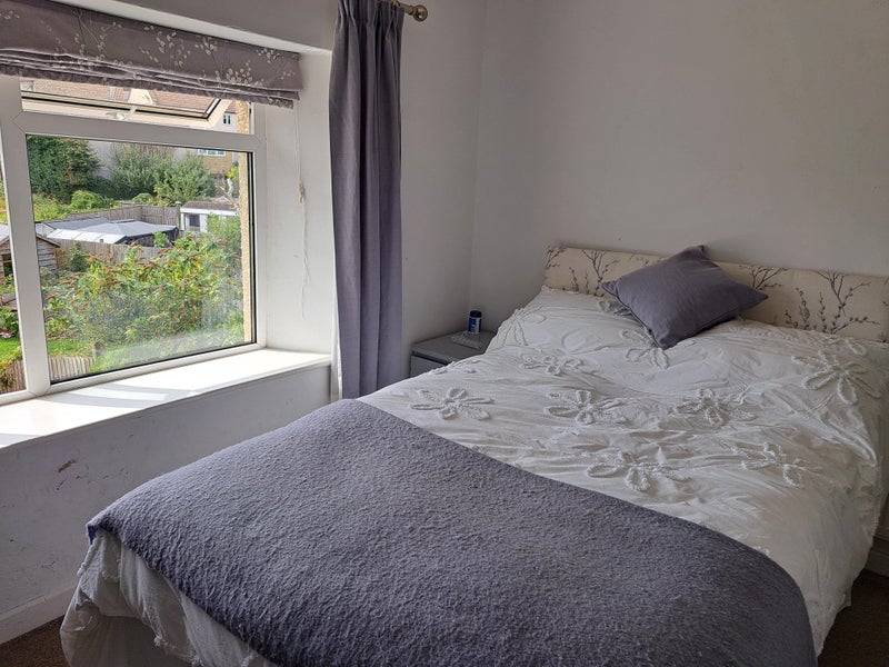 Photo 1: Bedroom