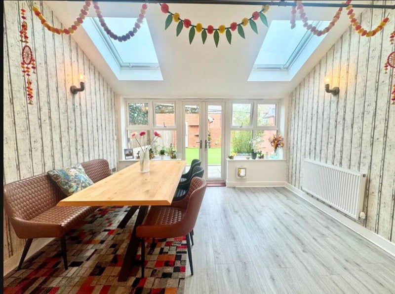 Photo 1: dining area