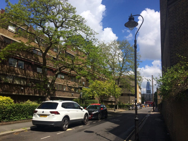 Photo 1: top floor flat 