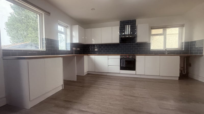 Photo 1: KITCHEN AREA