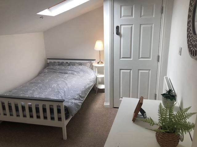 Photo 1: Nice double room