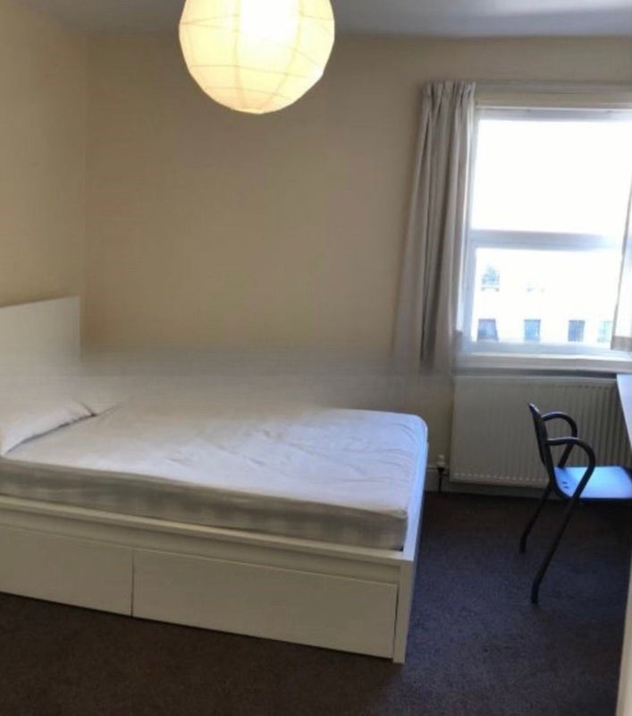 Photo 1: Room (Yours)