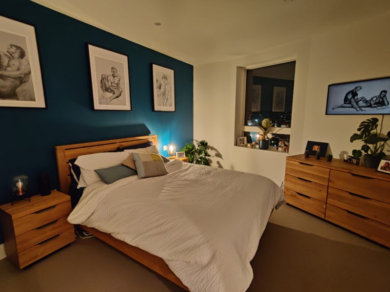 Photo 1: Bedroom 