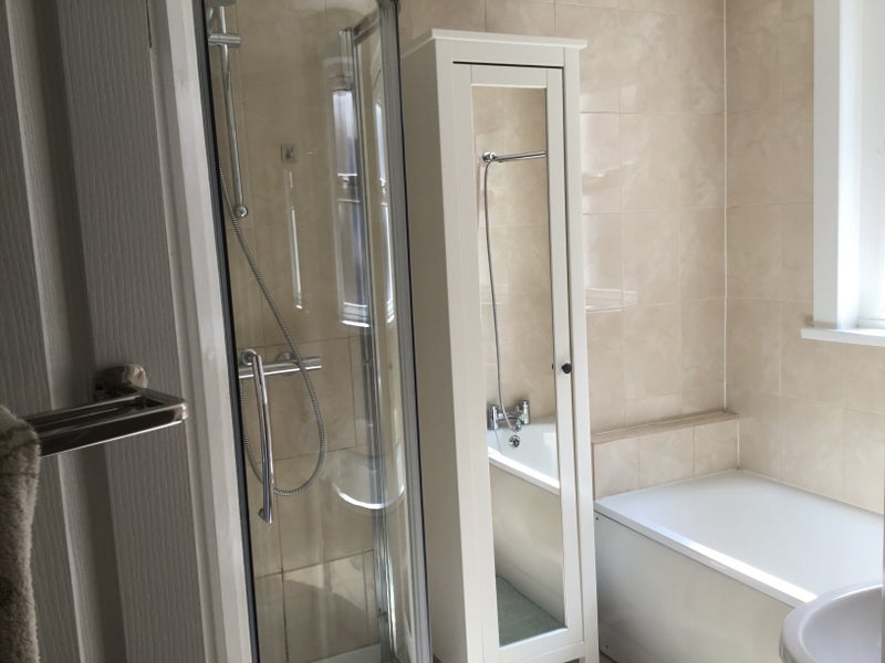 Photo 1: Bathroom