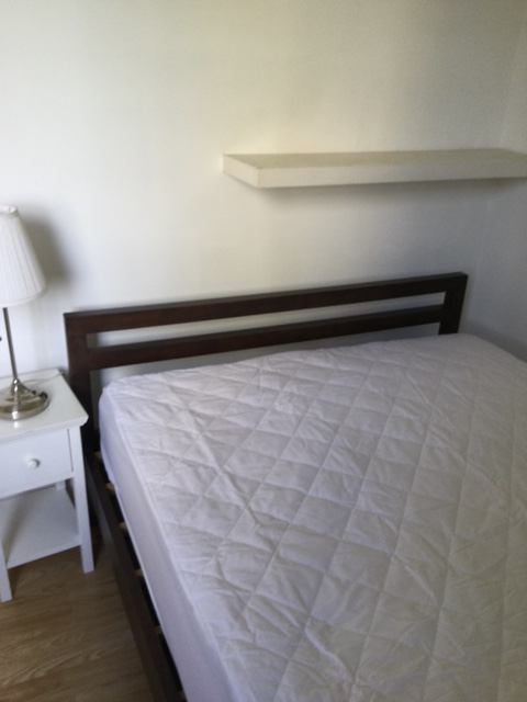 Photo 1: bedroom