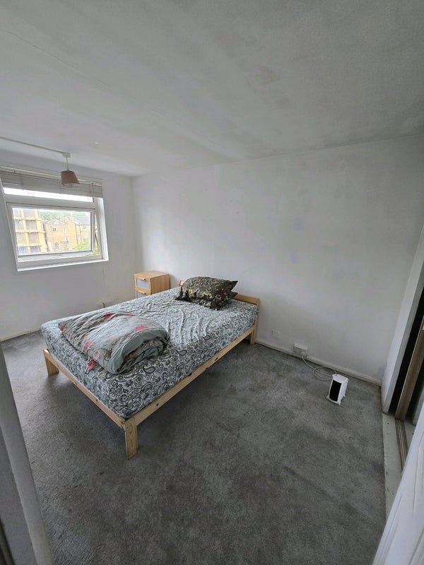 Photo 1: Double room
