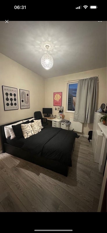 Photo 1: Room (Yours)