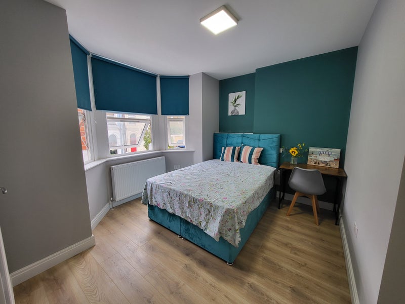 Photo 1: room 3