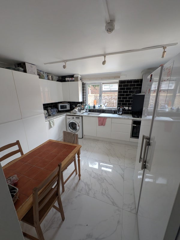 Photo 1: Kitchen