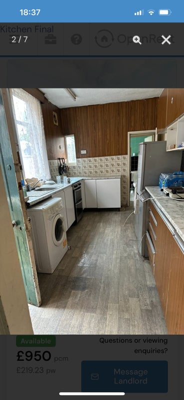 Photo 1: Kitchen