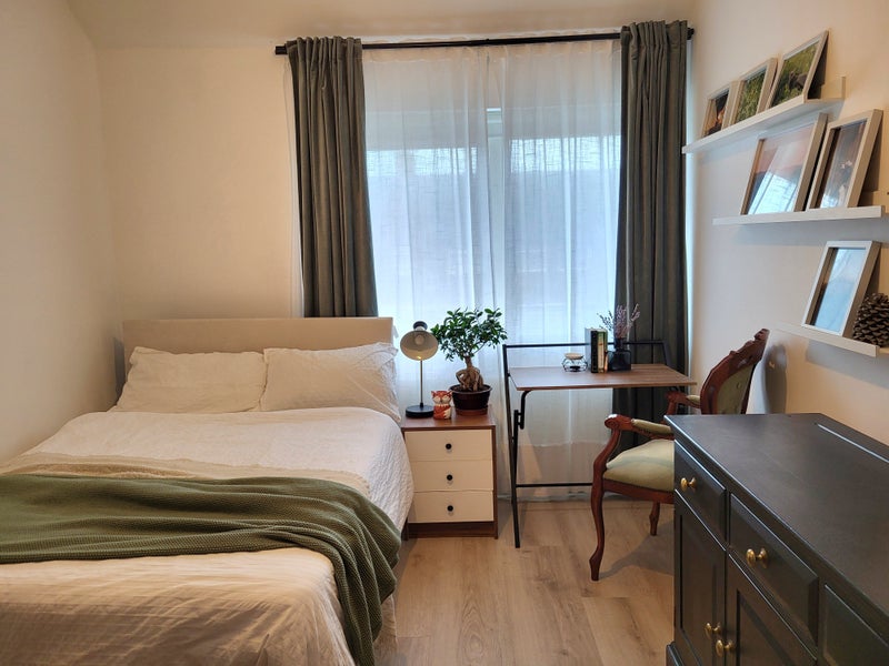 Photo 1: Double room