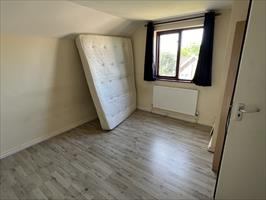 Photo 1: 2nd double room
