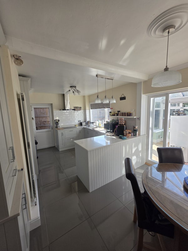 Photo 1: Kitchen