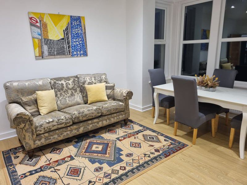 Photo 1: Communal lounge