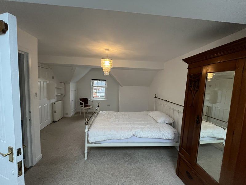 Photo 1: Bedroom (furnished with the bed and the wardrobe and chair)