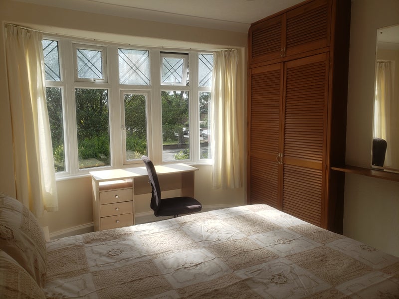 Photo 1: No cold North facing rooms here!