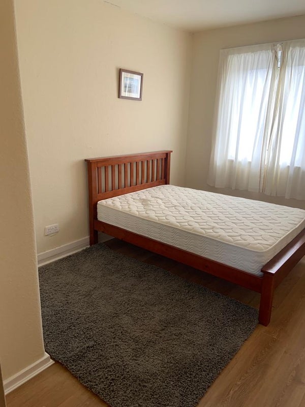 Photo 1: Bedroom