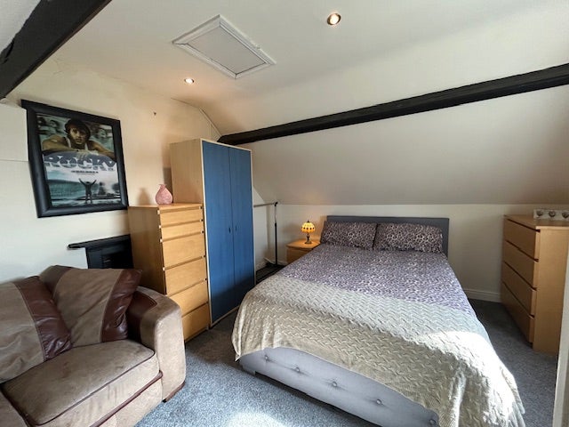 Photo 1: Top floor double room