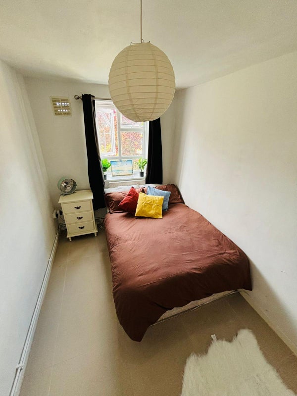 Photo 1: Room Available from October (£740)