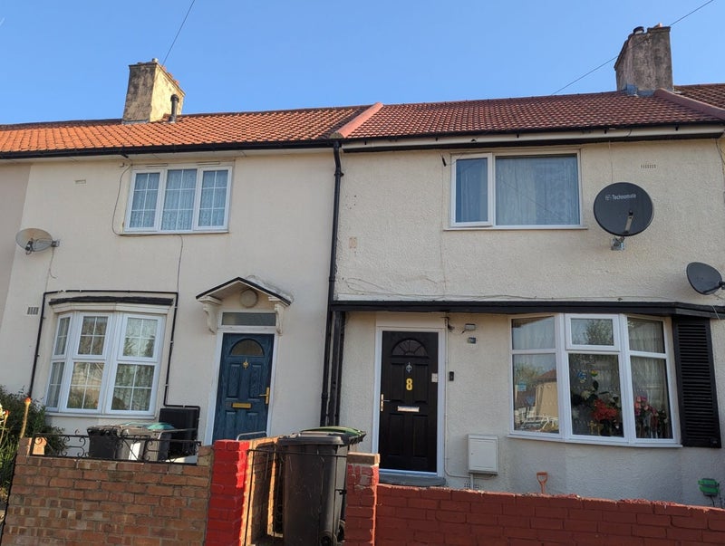 Photo 1: Front of the house