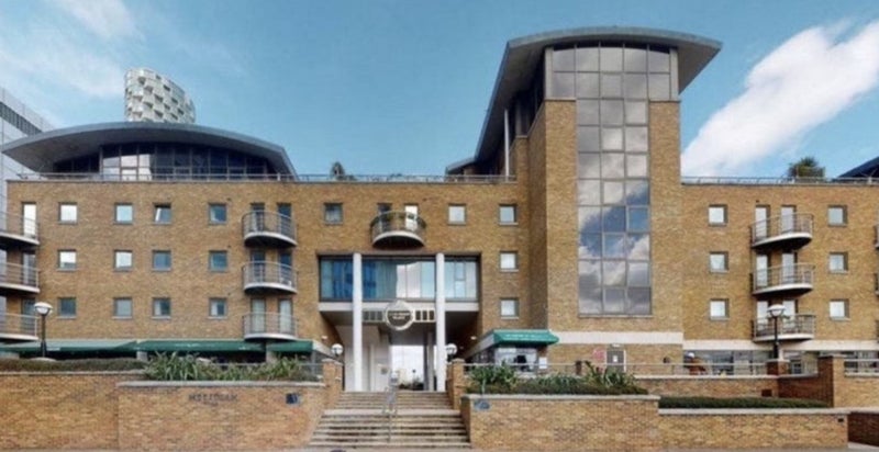 Photo 1: Meridian Place E14!