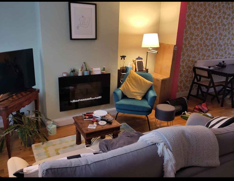 Photo 1: Living room