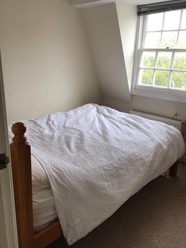 Photo 1: Cosy comfortable bed