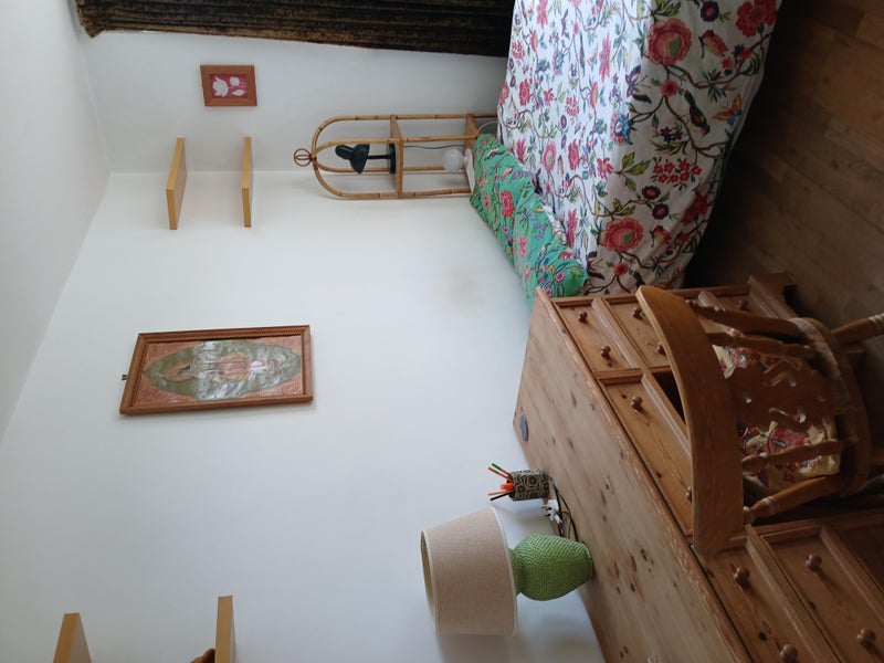 Photo 1: bedroom