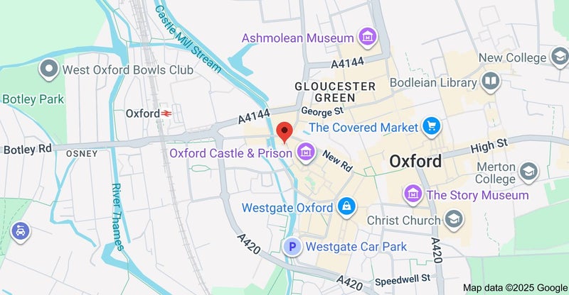 Photo 1: City Centre Location
