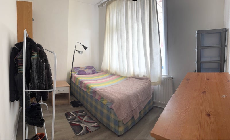 Photo 1: Room (Yours)