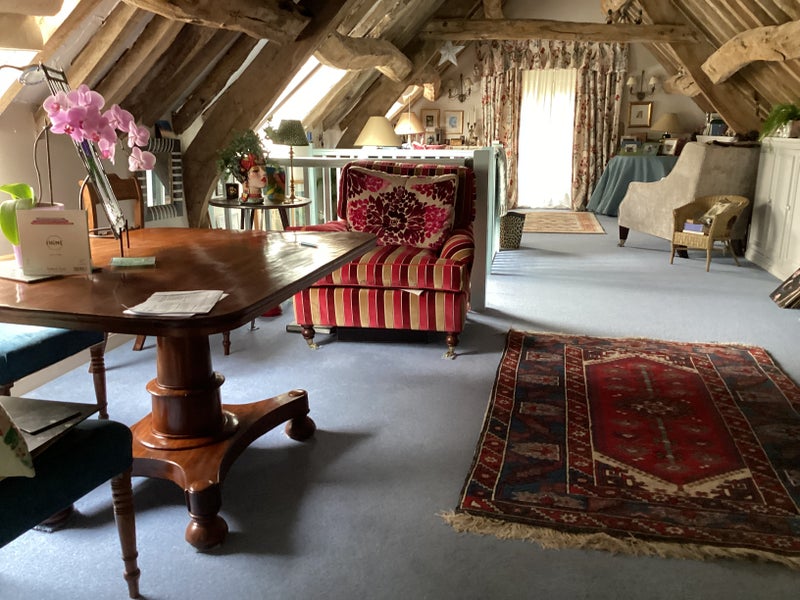 Photo 1: Shared sitting room.