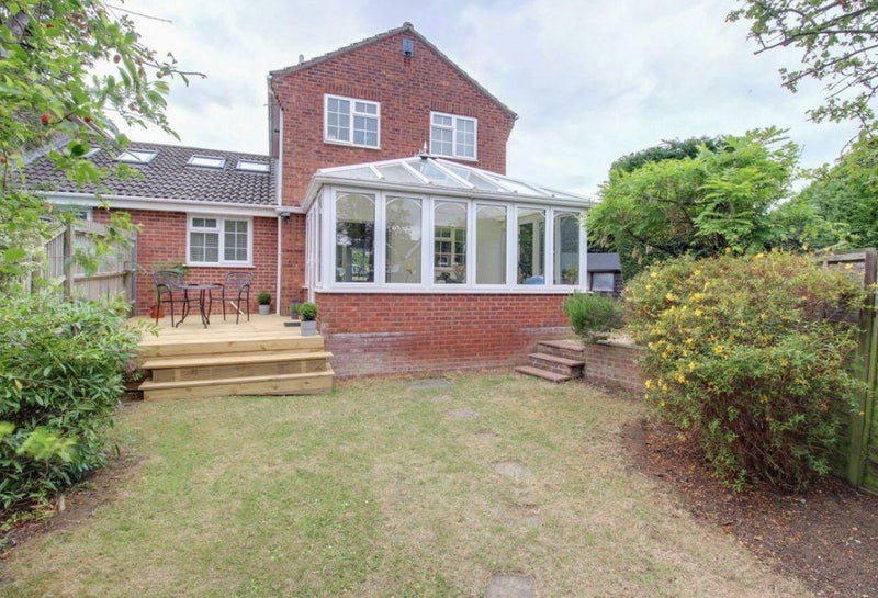 Photo 1: Outdoor space